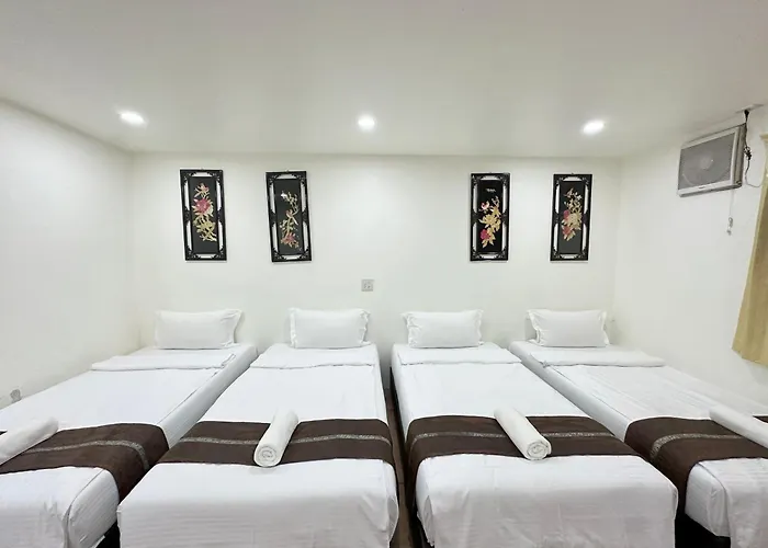 Longzhu Hotel Bangkok