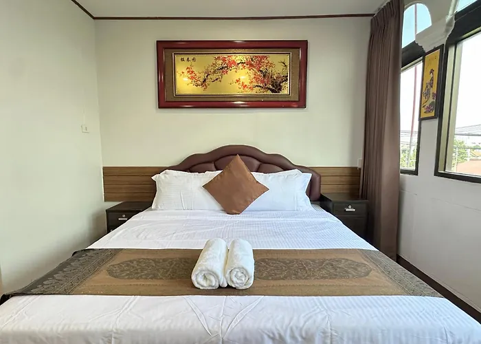 Longzhu Hotel Bangkok